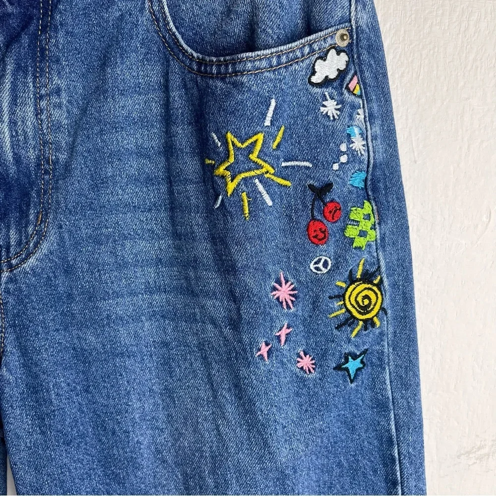 FOREVER 21 Embroidered Jeans